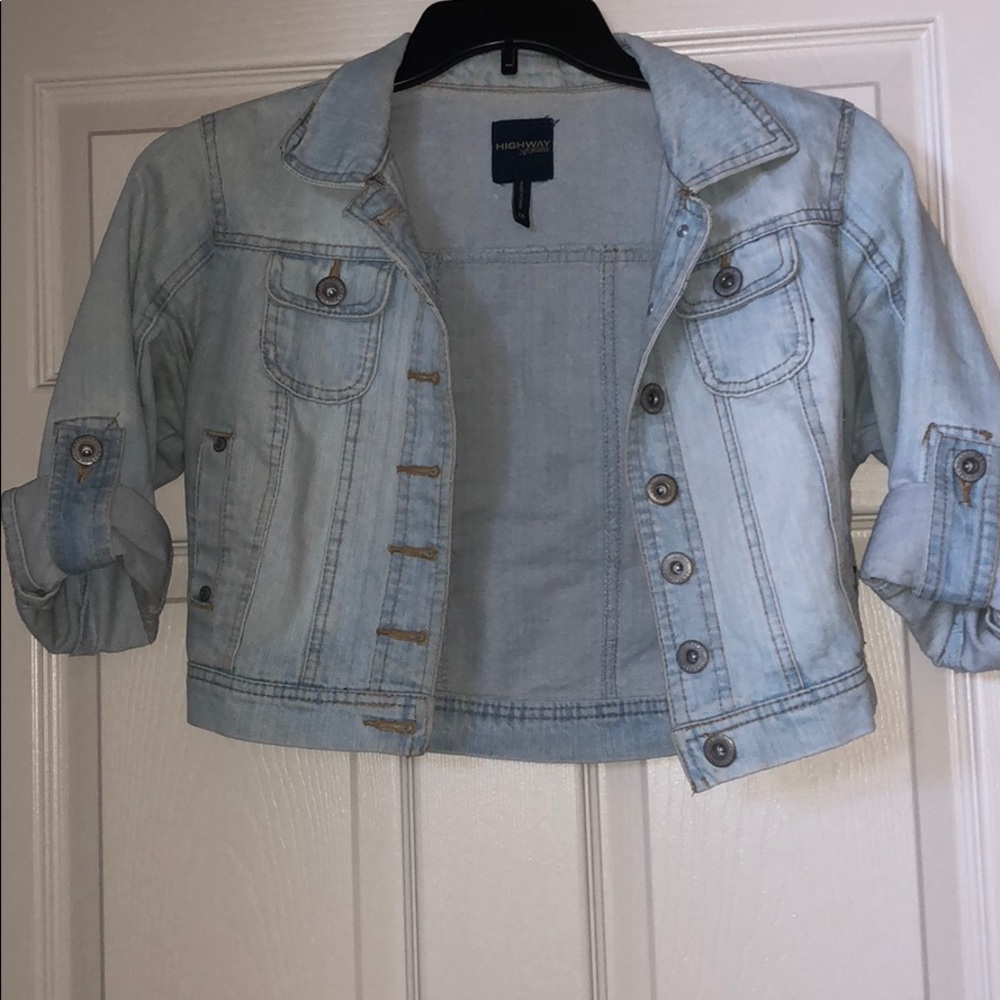 Crop jean jacket